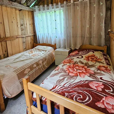 Kafe Pojana * Tropoje